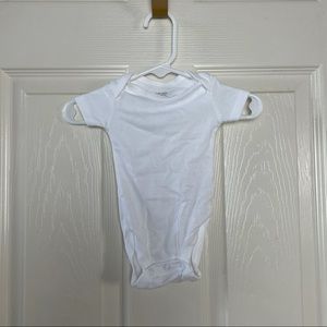 4 “pack” of white short sleeve onesies